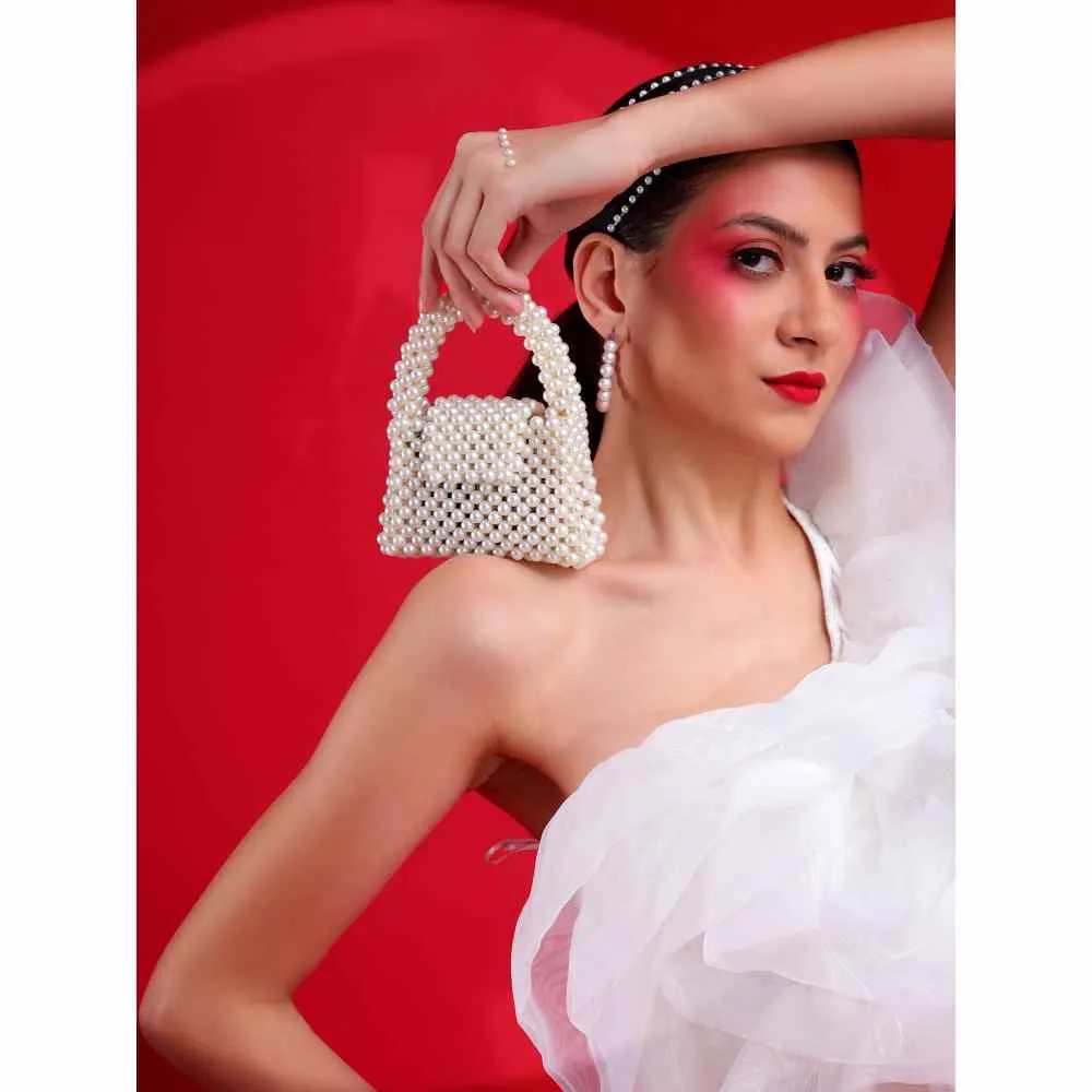Modarta By Kamakshi Pearl Purse An Ideal Bridal Handbag Made of Pearls